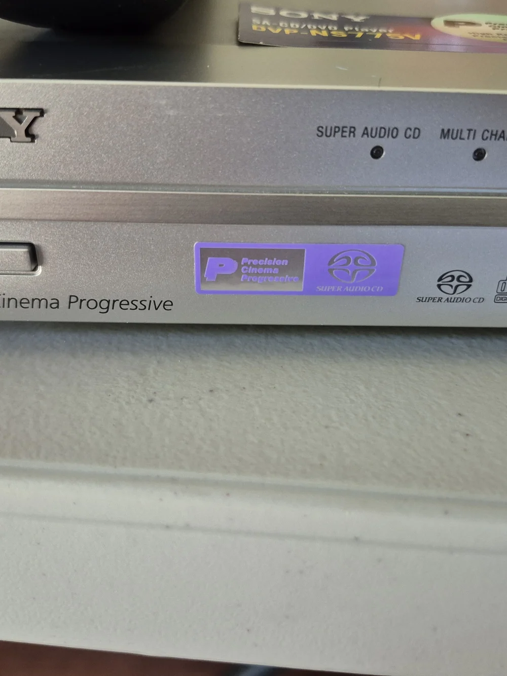 Sony DVD/ SACD/CD Player in Silver with Black Accents. DVP-NS775N
